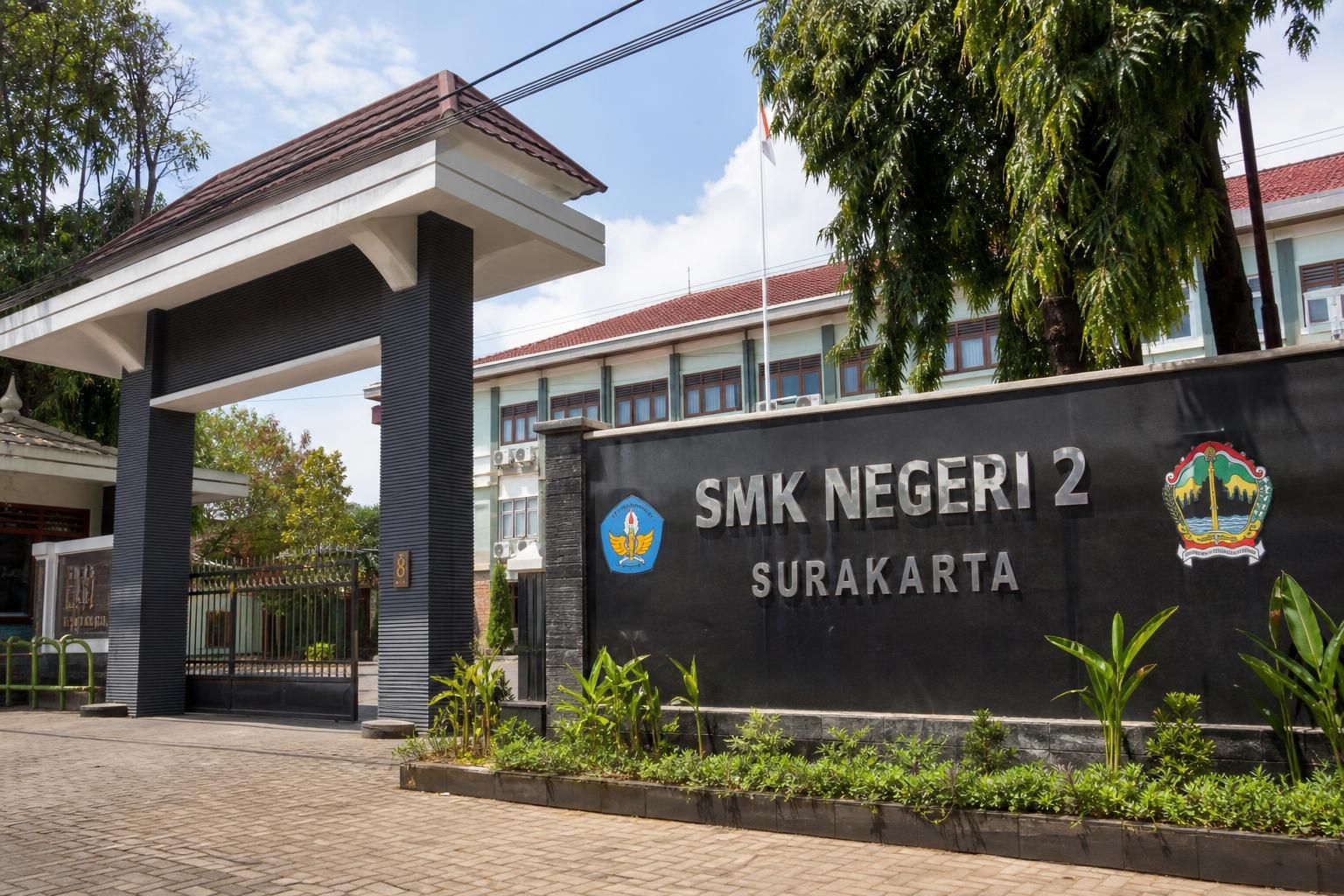 Alamat SMKN 2 Surakarta dan Profil Lengkap - Featured image