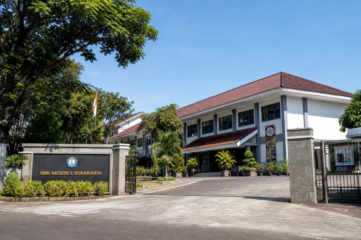 Alamat SMKN 2 Surakarta dan Profil Lengkap - Section illustration